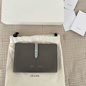 CELINE large strap wallet in bicolour grained calfskin